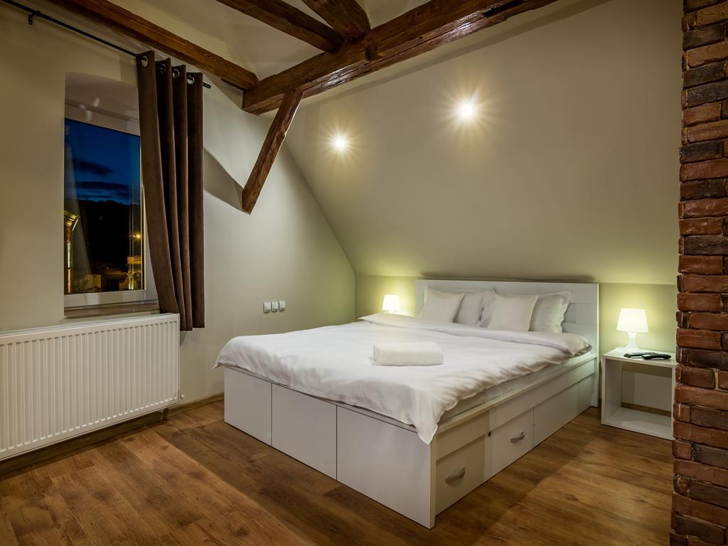 Studio Unseen Brasov Bagian luar foto